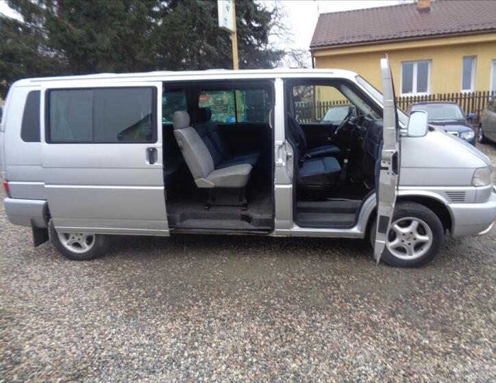 Volkswagen Caravelle 4