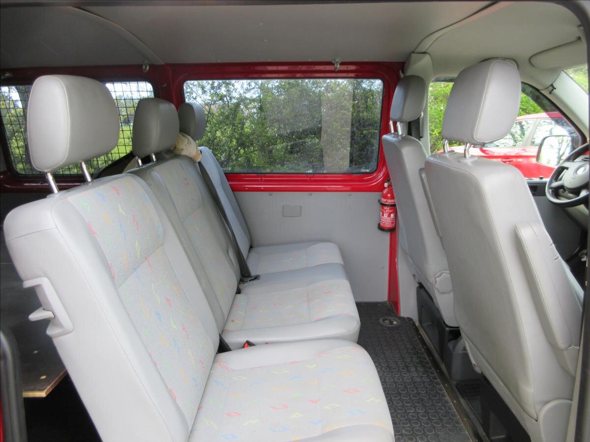 Volkswagen Transporter Ostatní 2,5 l 96 kw