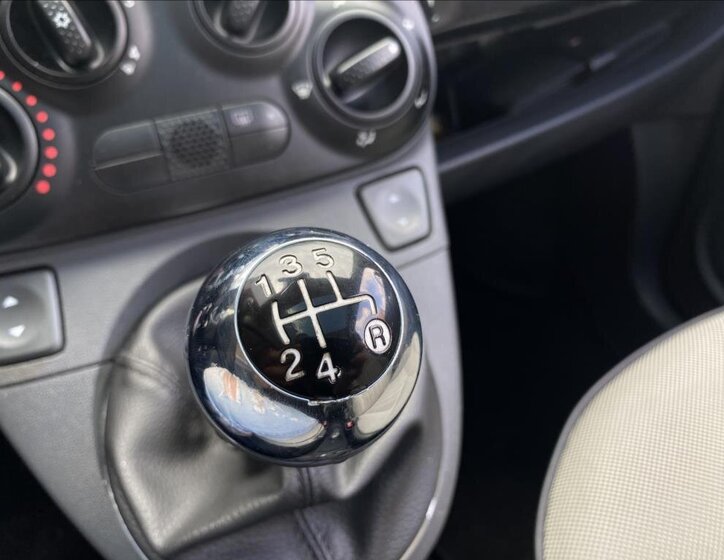 Fiat 500 Hatchback 1,2 l 51 kw