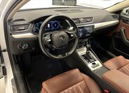 Škoda Superb Liftback 1,4 l 160 kw