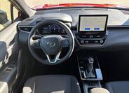 Toyota Corolla Cross 8