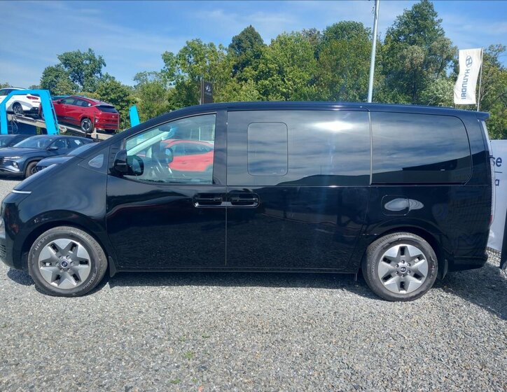Hyundai Staria VAN-Minibus 1,6 l 117 kw