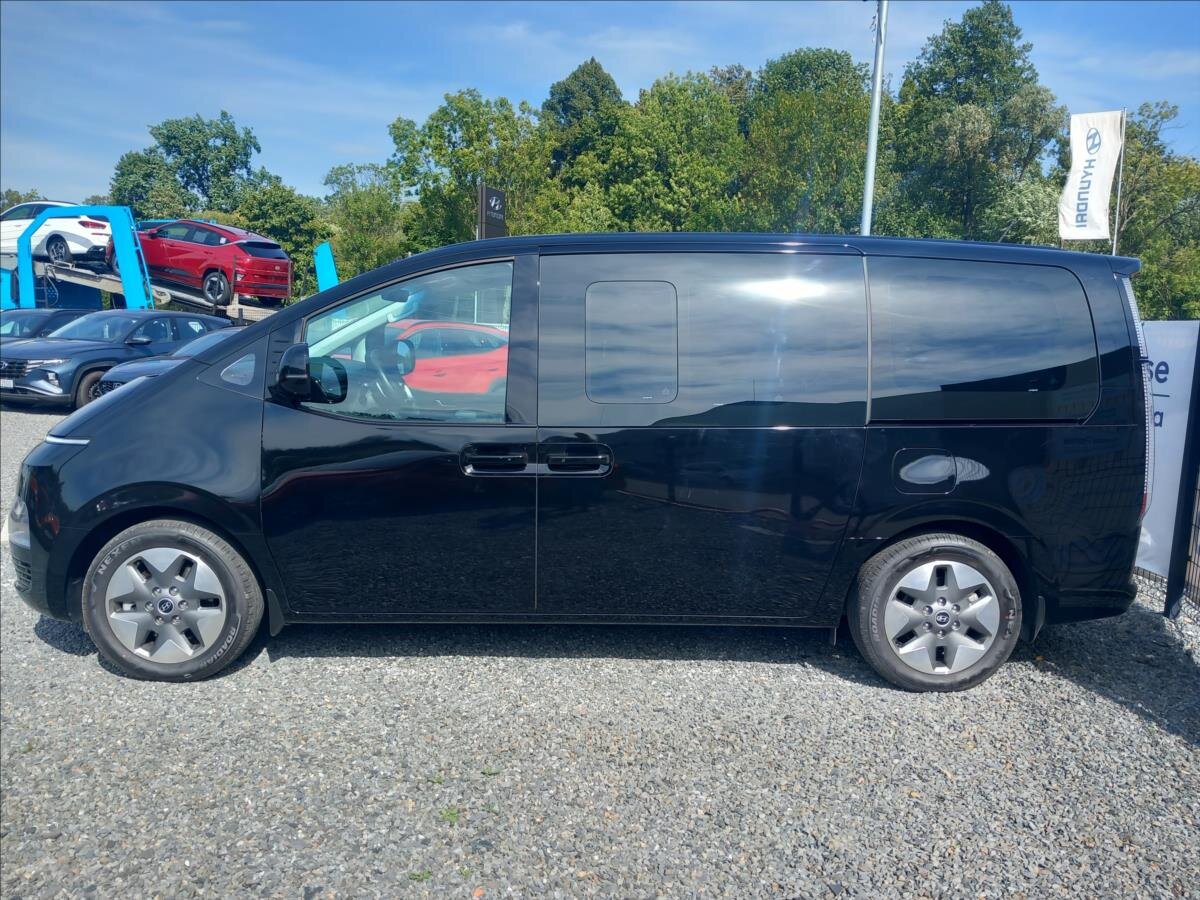 Hyundai Staria VAN-Minibus 1,6 l 117 kw