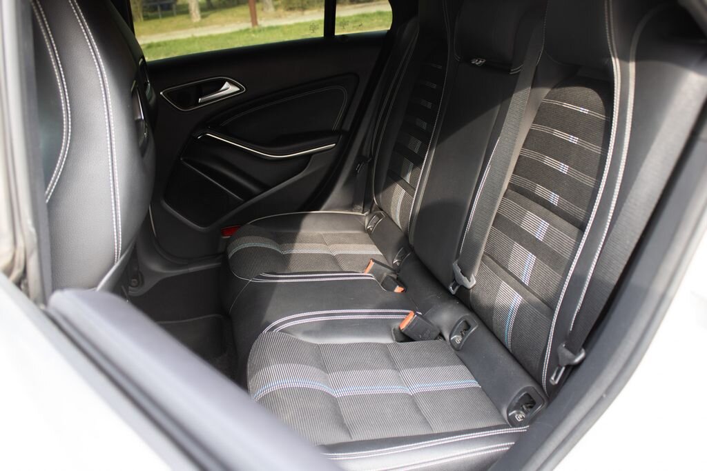 Mercedes-Benz CLA Kombi 1,5 l 80 kw