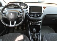 Peugeot 2008 SUV / Terénní 1,2 l 60 kw
