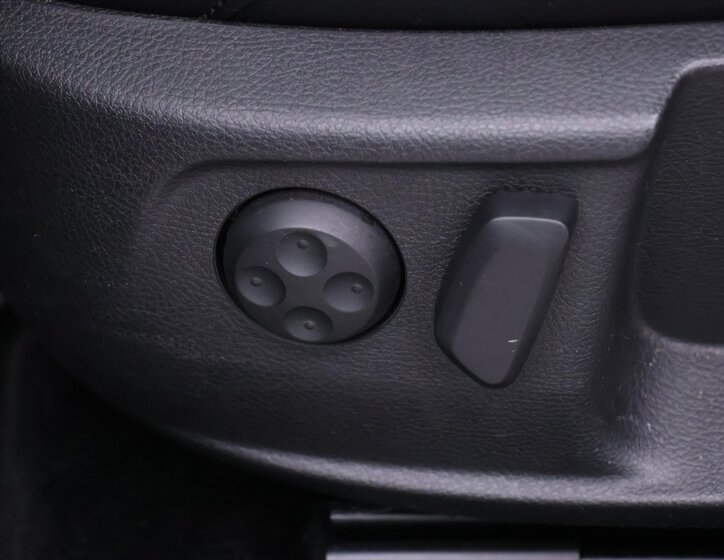 Volkswagen Passat 16