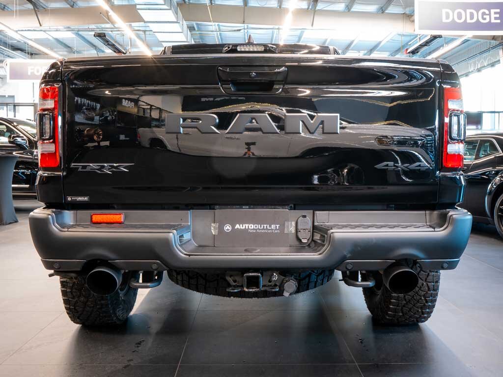 Dodge RAM Pick-up 6,2 l 523 kw