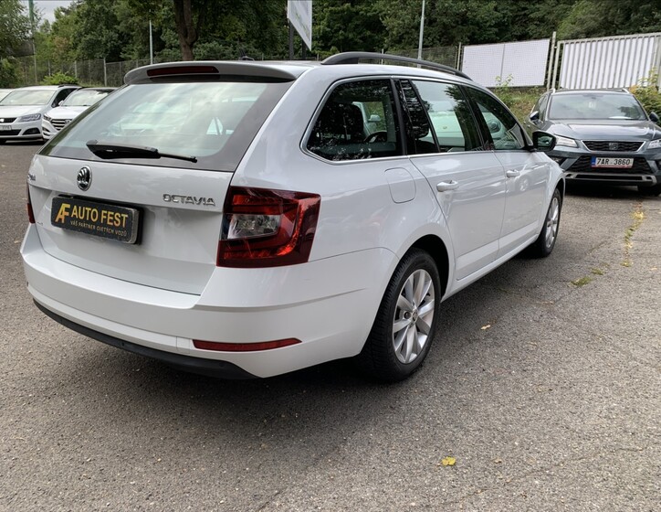 Škoda Octavia 8
