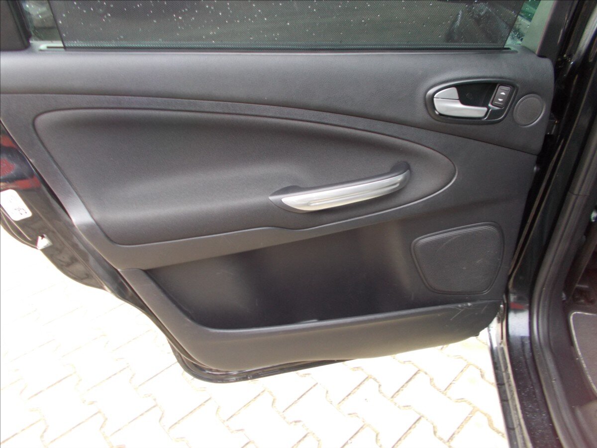 Ford Galaxy MPV 2,0 l 103 kw