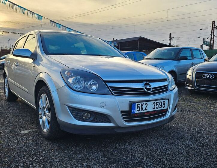Opel Astra 2