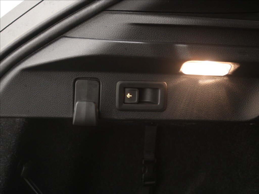 Škoda Scala Hatchback 999,0 85 kw