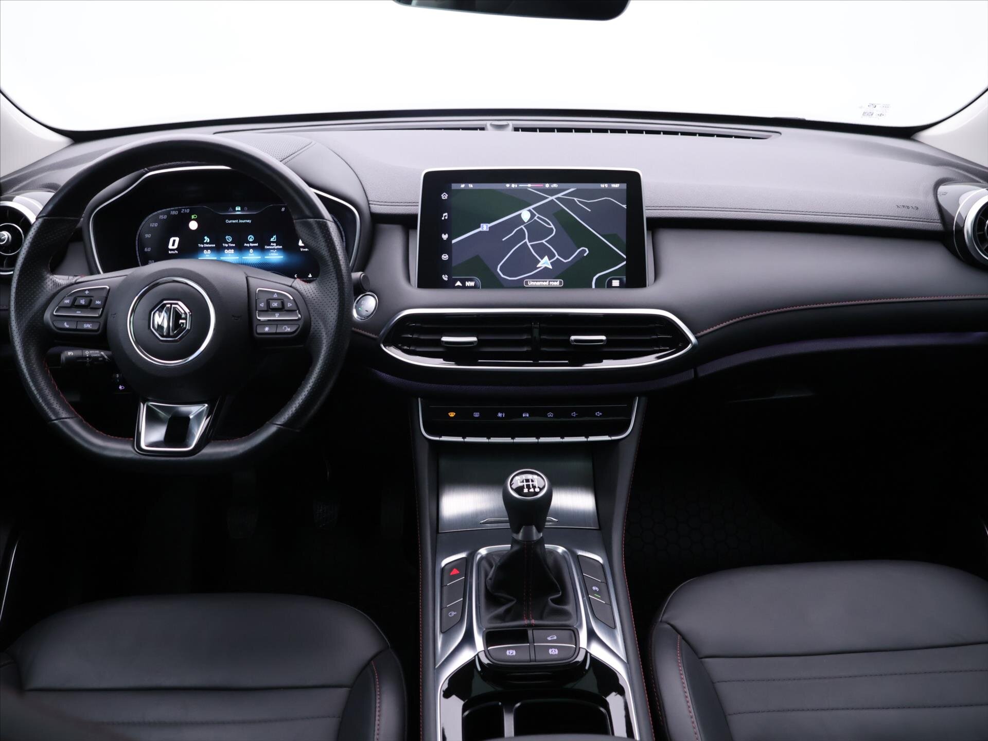 MG HS SUV / Terénní 1,5 l 119 kw