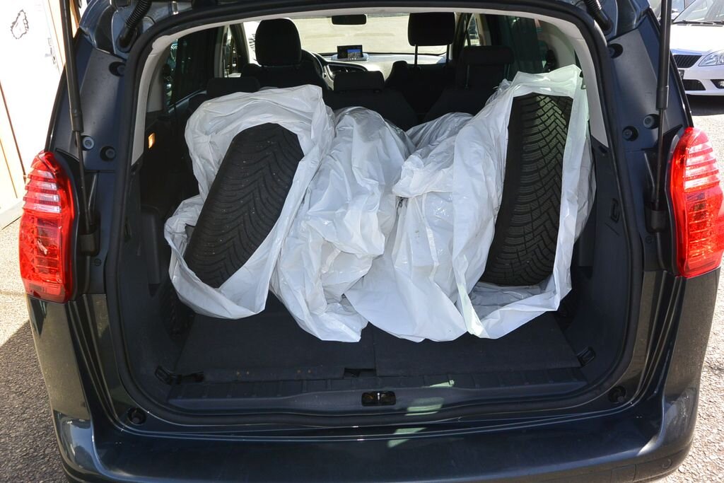 Peugeot 5008 MPV 1,6 l 88 kw