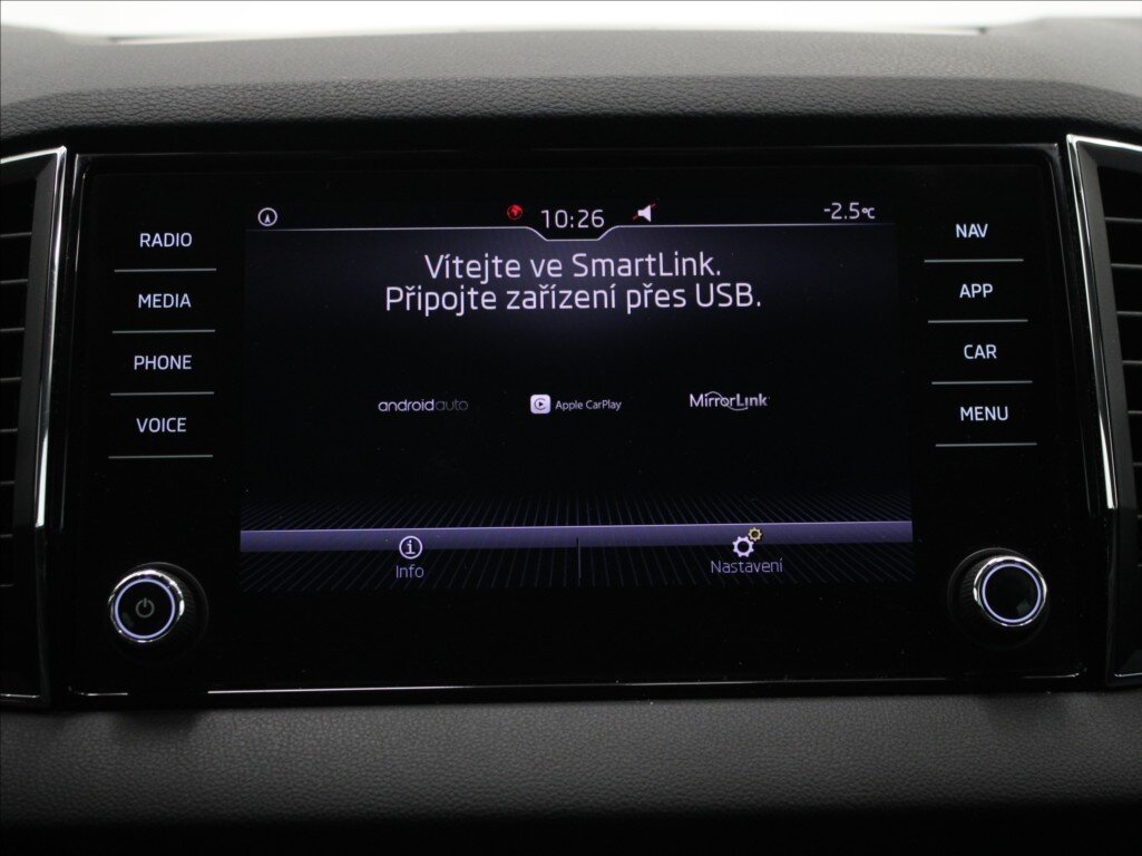 Škoda Karoq SUV 1,6 l 85 kw