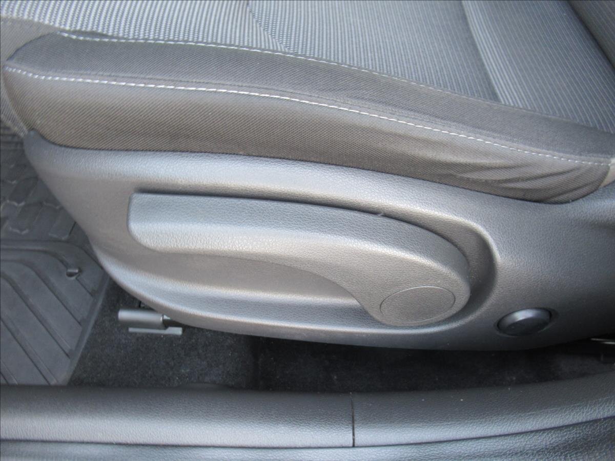 Hyundai i30 Kombi 1,4 l 73 kw