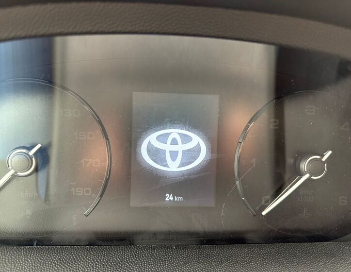 Toyota Proace Max 12