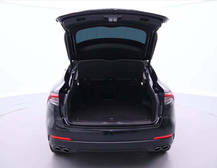 Maserati Levante SUV 3,0 l 257 kw