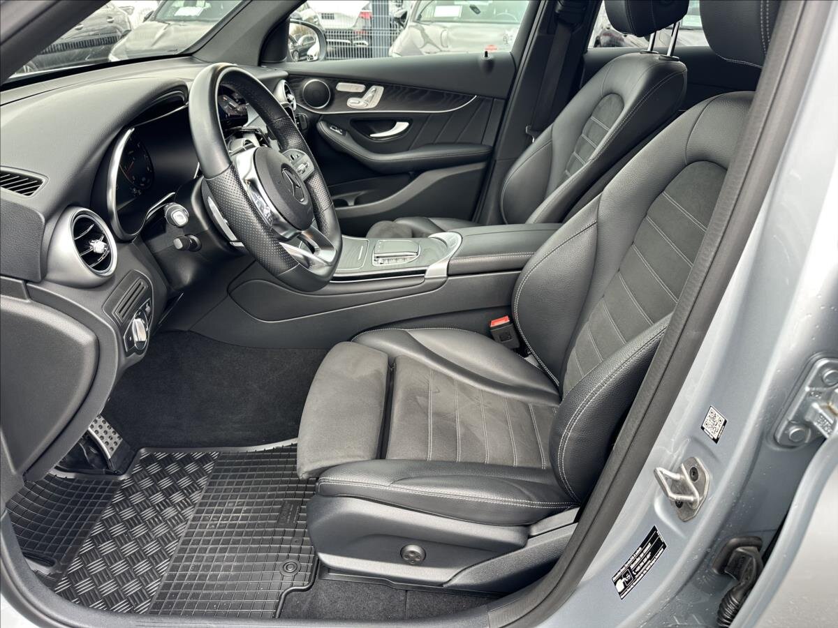Mercedes-Benz GLC SUV / Terénní 2,0 l 145 kw