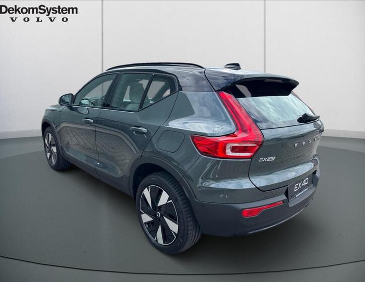 Volvo EX40 4