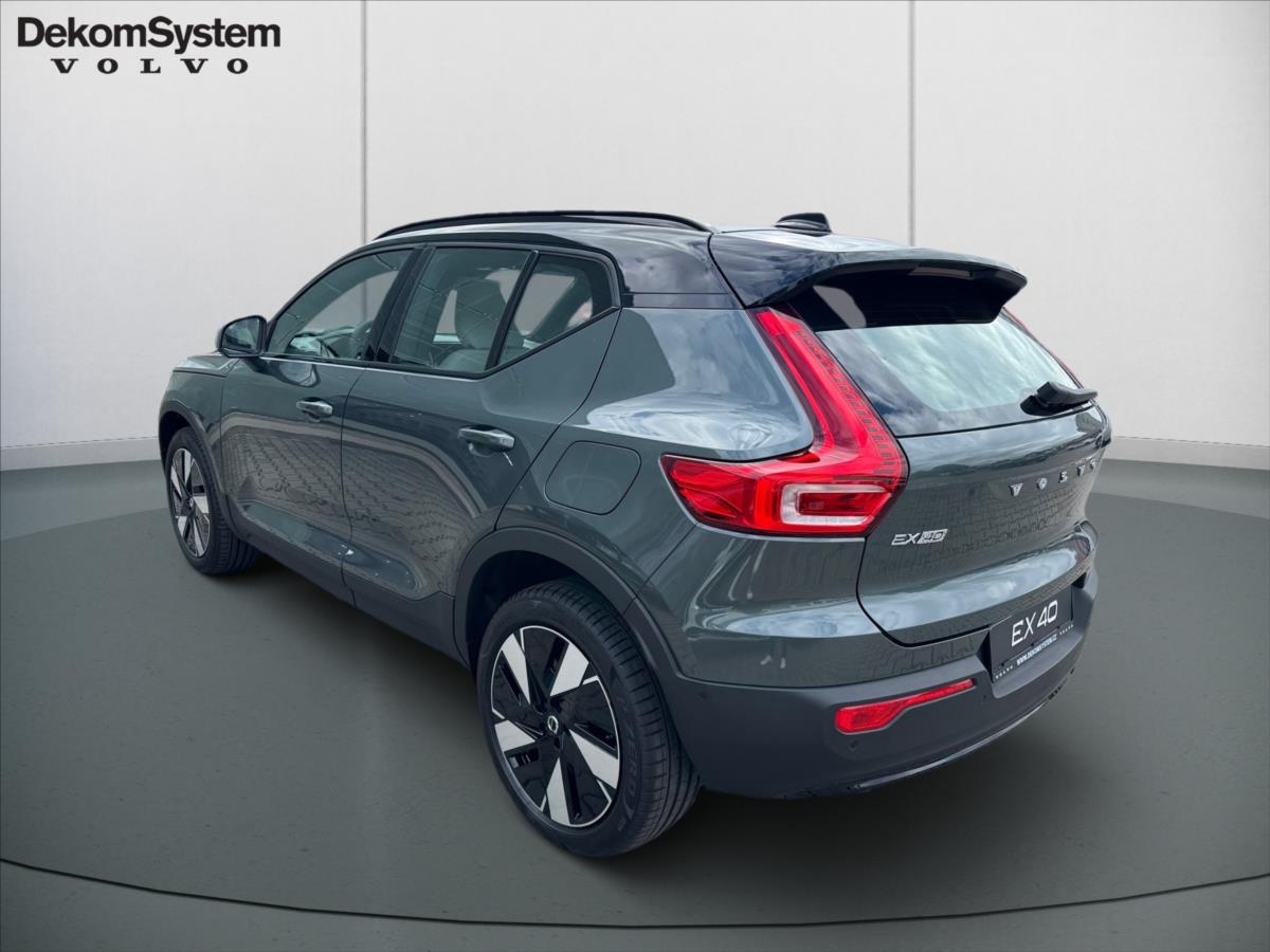Volvo EX40