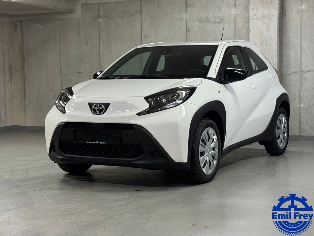 Toyota Aygo Hatchback 998,0 53 kw