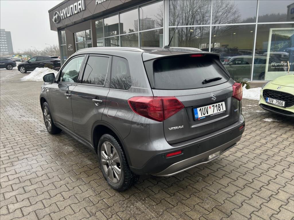 Suzuki Vitara SUV 1,4 l 95 kw