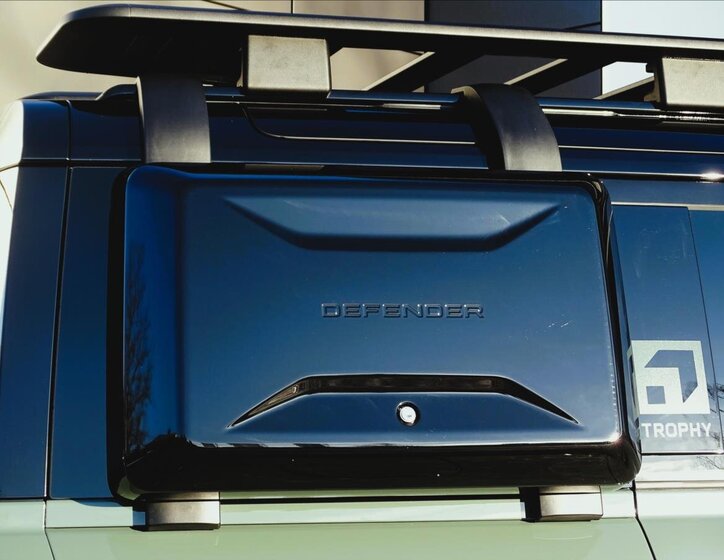 Land Rover Defender SUV 3,0 l 257 kw