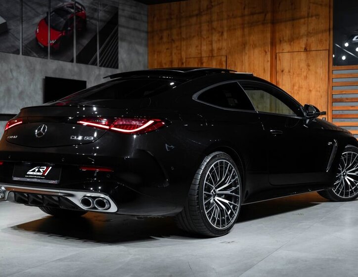 Mercedes-Benz Ostatní Kupé 3,0 l 330 kw