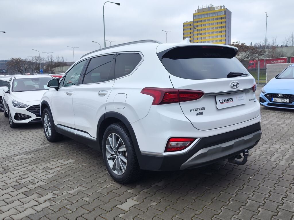Hyundai Santa Fe SUV 2,0 l 110 kw