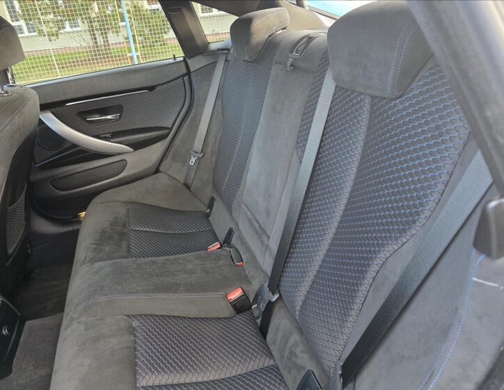 BMW Řada 4 Kupé 3,0 l 190 kw