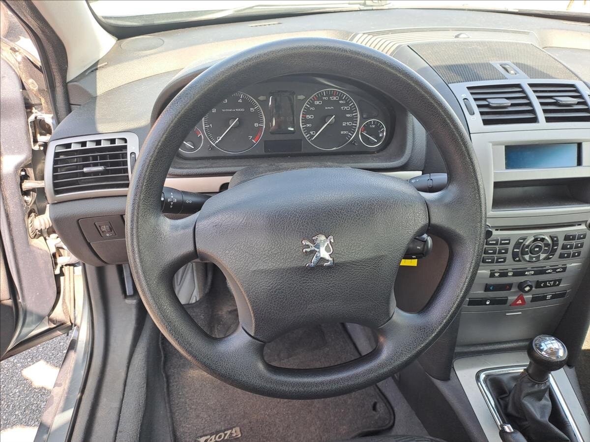 Peugeot 407