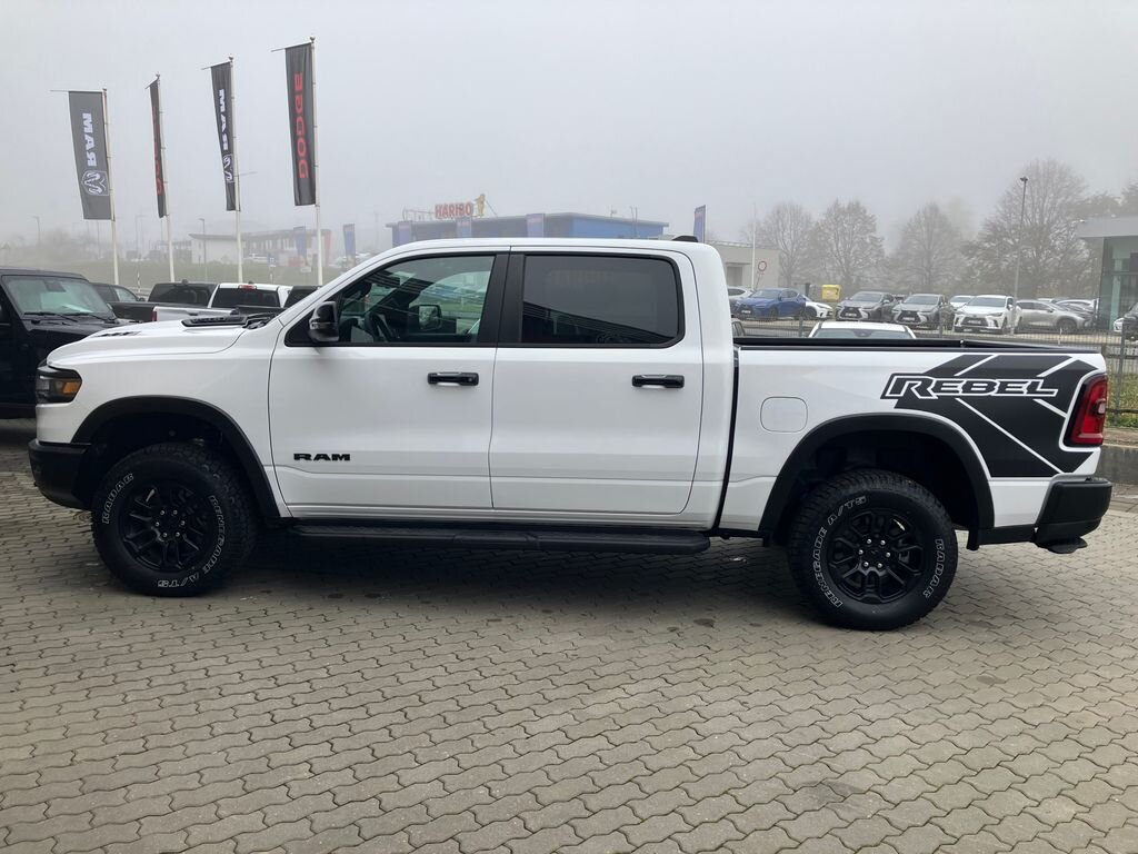 Dodge RAM Pick-up 3,0 l 313 kw