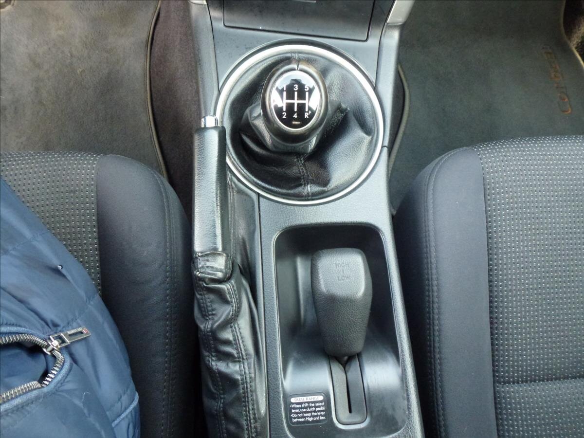 Subaru Legacy Kombi 2,0 l 121 kw