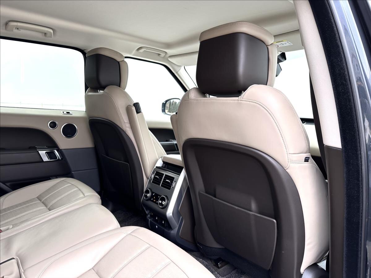 Land Rover Range Rover SUV 4,4 l 250 kw