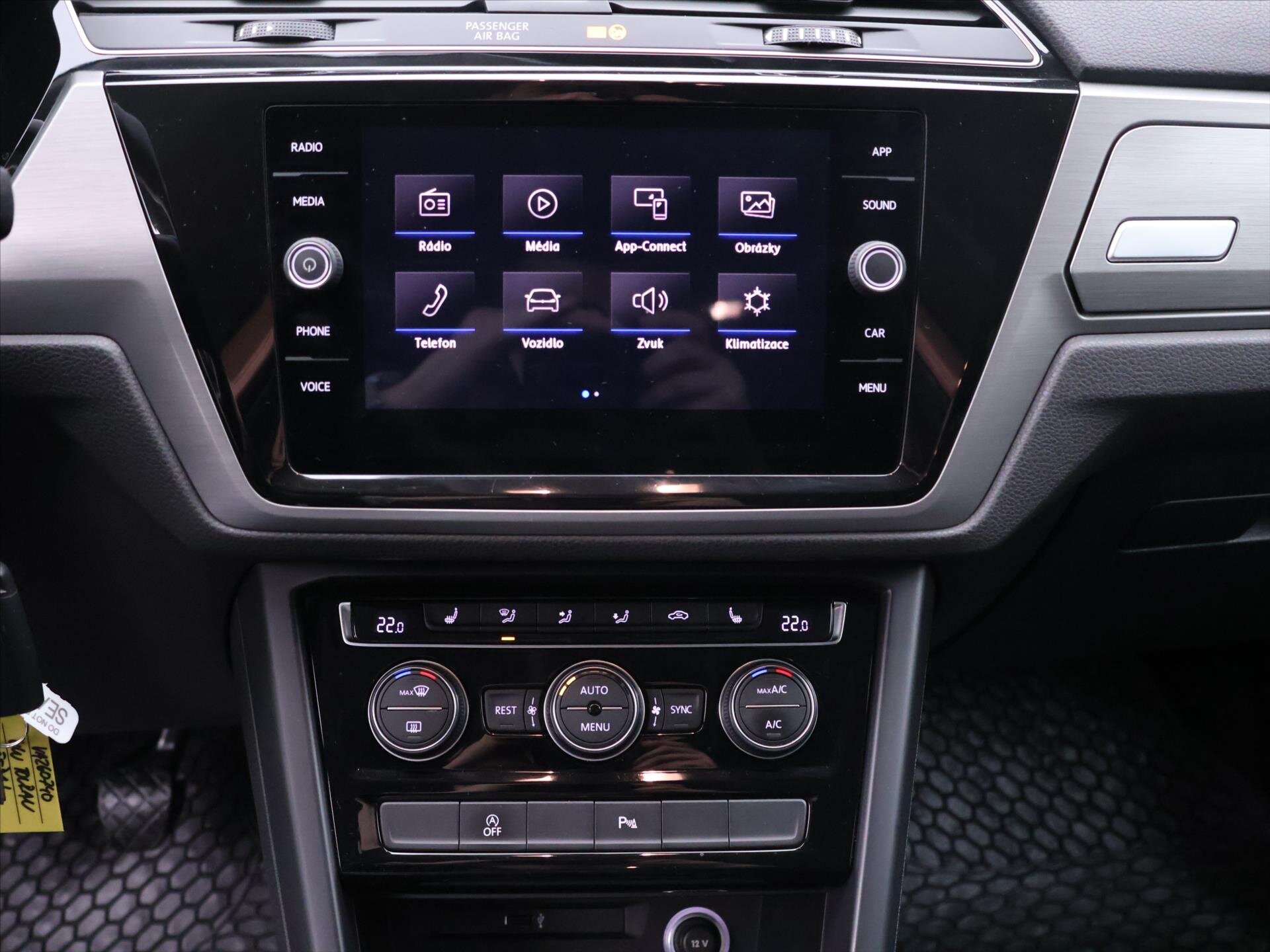 Volkswagen Touran Kombi 1,6 l 85 kw