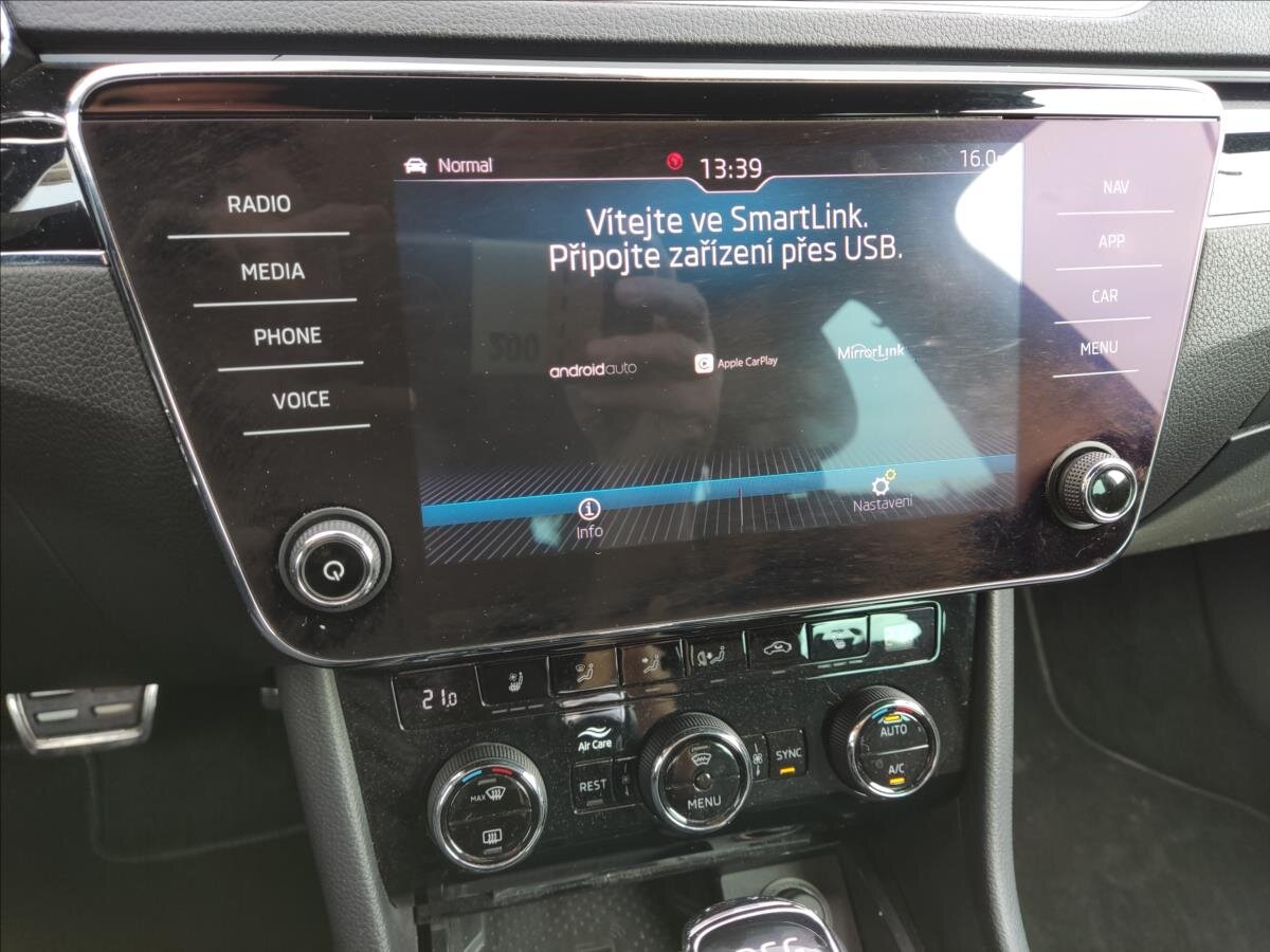 Škoda Superb Kombi 2,0 l 140 kw