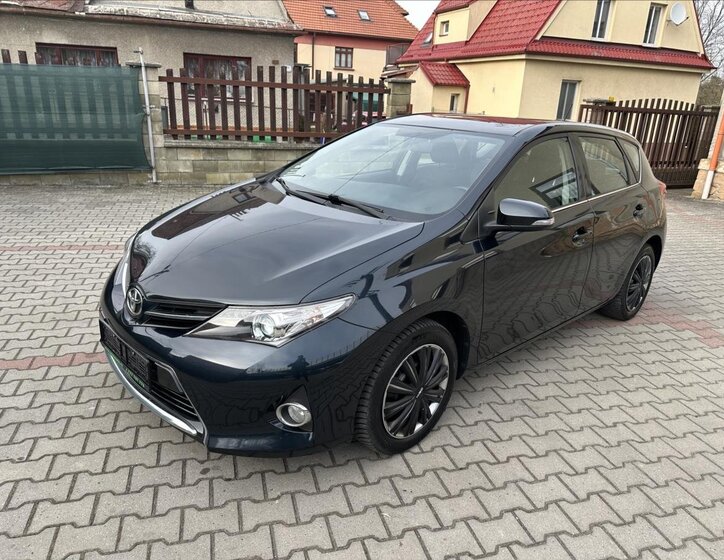 Toyota Auris Hatchback 1,6 l 98 kw