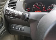 Nissan Pathfinder Kombi 2,5 l 140 kw