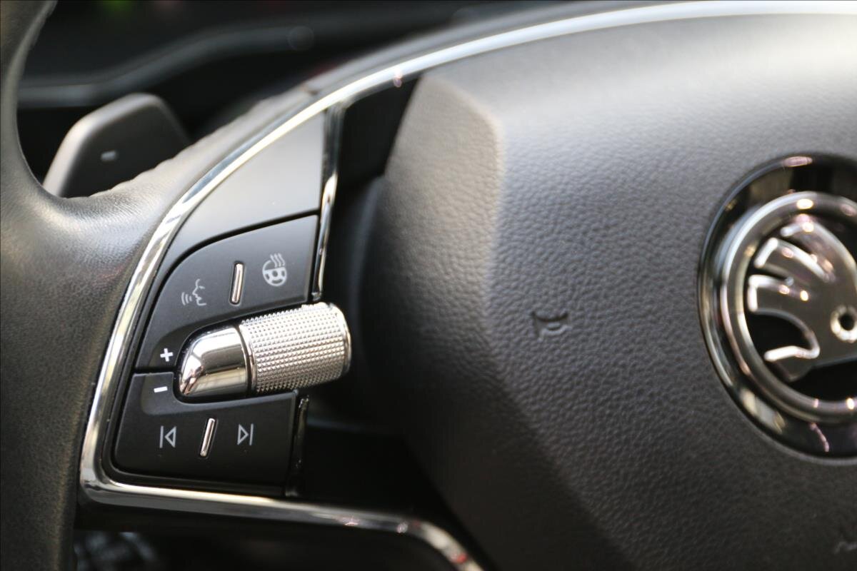 Škoda Superb Kombi 2,0 l 147 kw