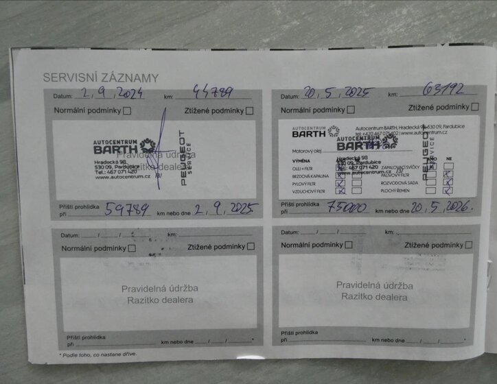 Peugeot 2008 SUV 1,2 l 96 kw