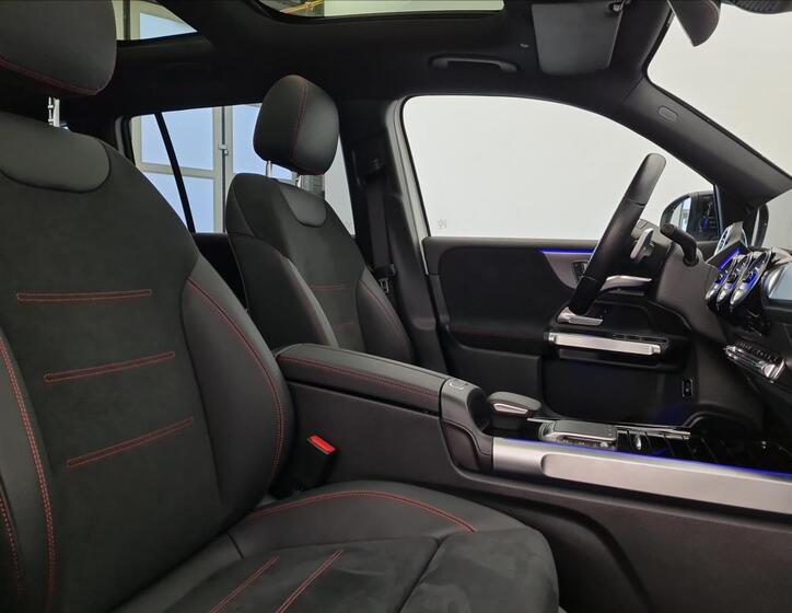 Mercedes-Benz EQB 15