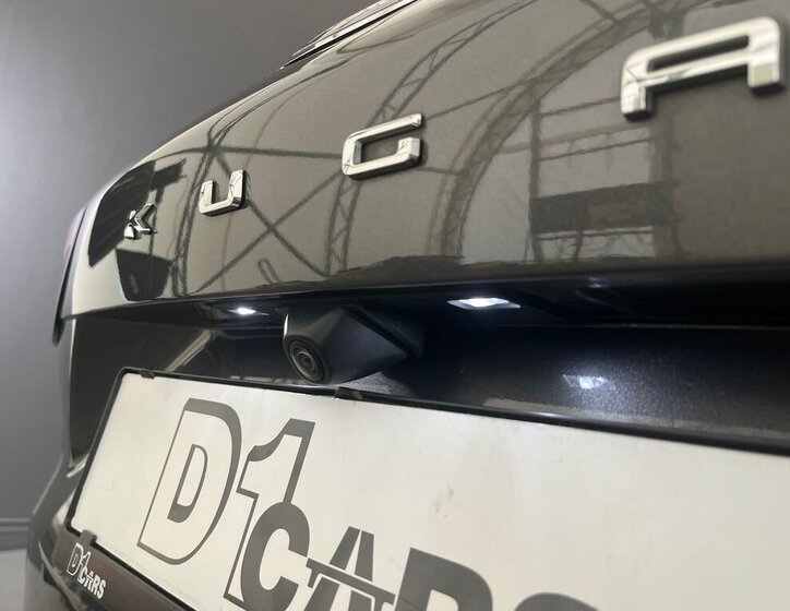 Ford Kuga SUV / Terénní 2,5 l 140 kw