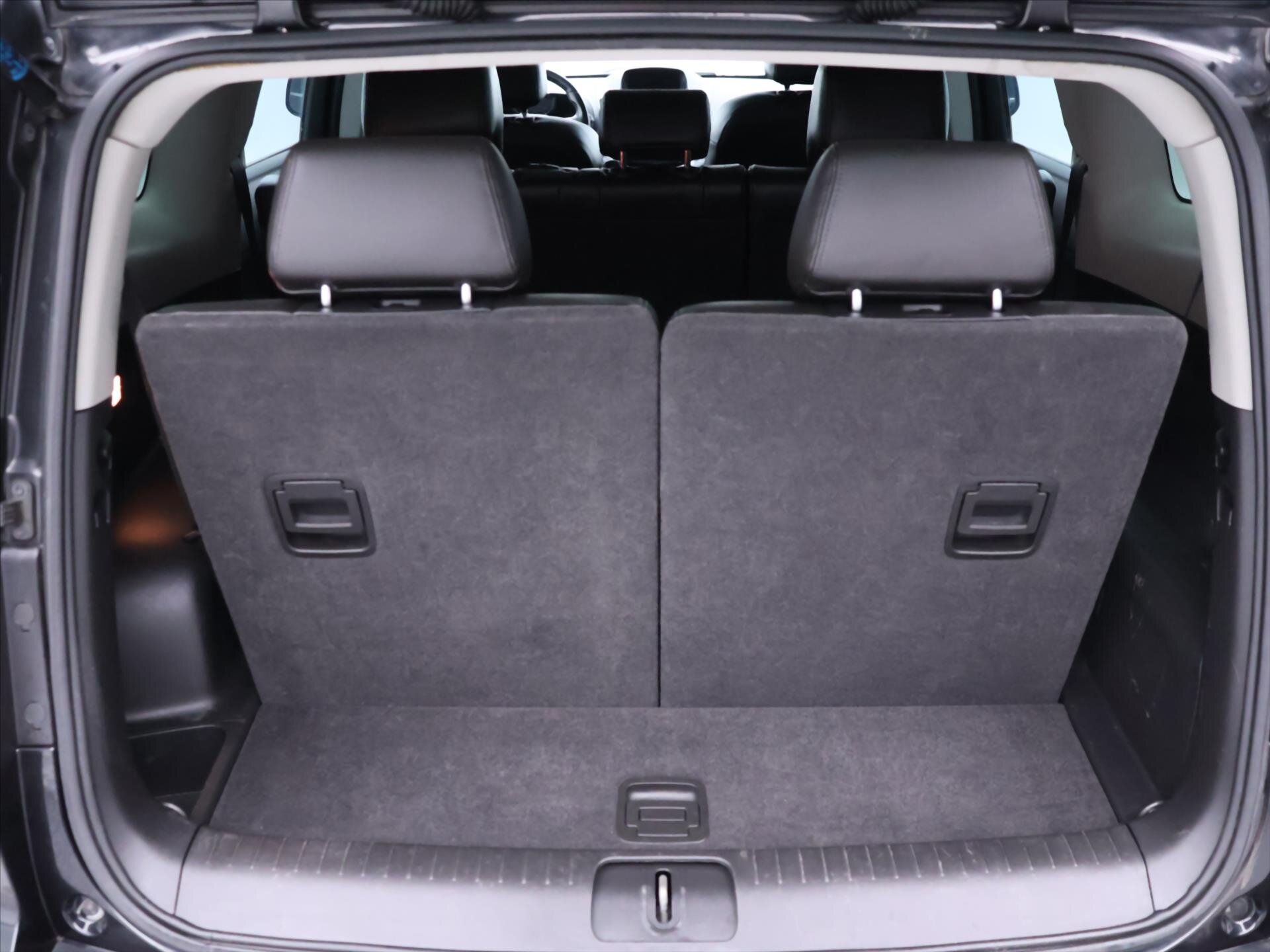 Chevrolet Orlando MPV 2,0 l 120 kw