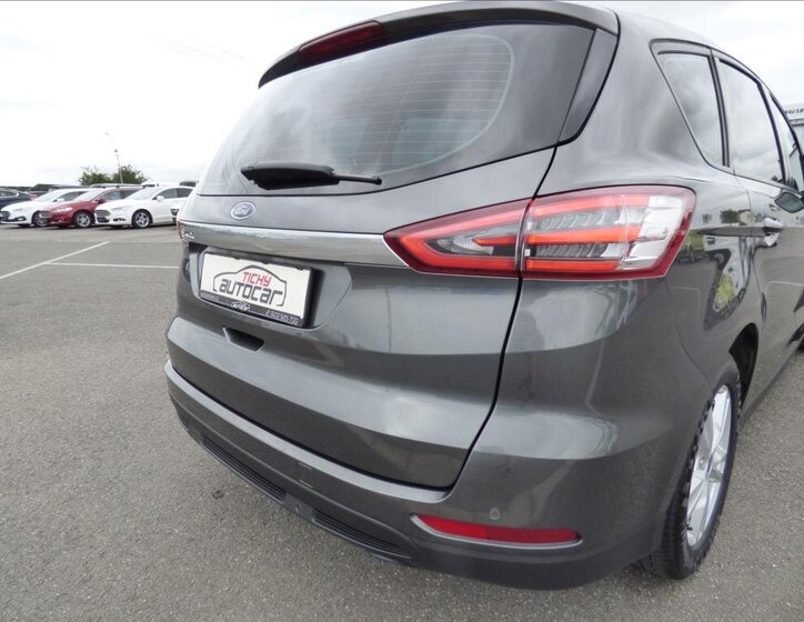 Ford S-MAX MPV 2,0 l 110 kw