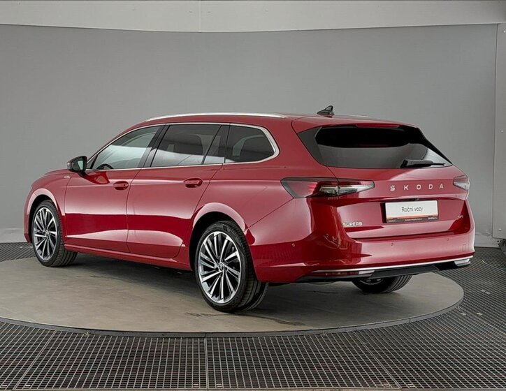 Škoda Superb Kombi 2,0 l 142 kw