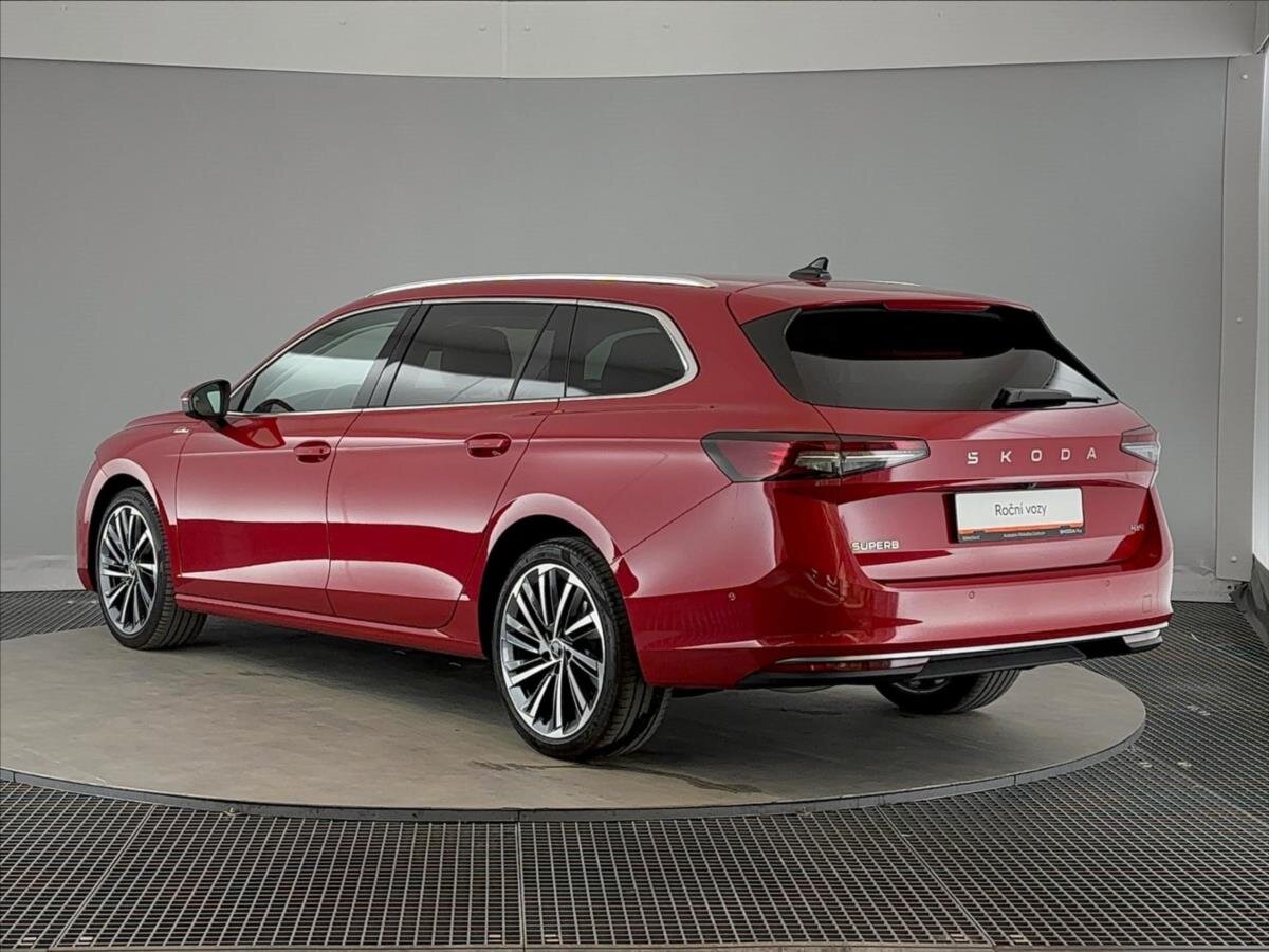 Škoda Superb Kombi 2,0 l 142 kw