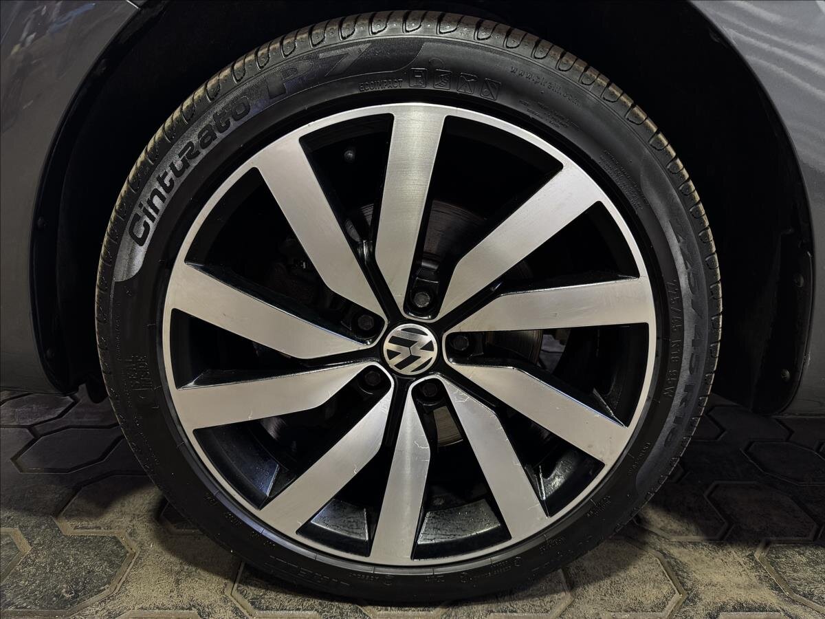 Volkswagen Sharan MPV 2,0 l 162 kw