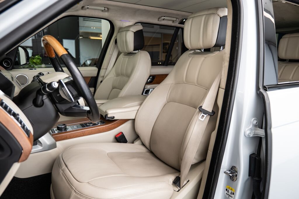 Land Rover Range Rover SUV / Terénní 4,4 l 250 kw