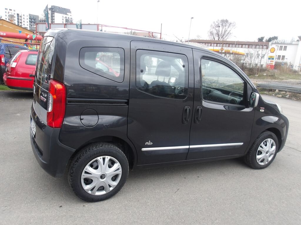 Peugeot Bipper Tepee Hatchback 1,4 l 54 kw