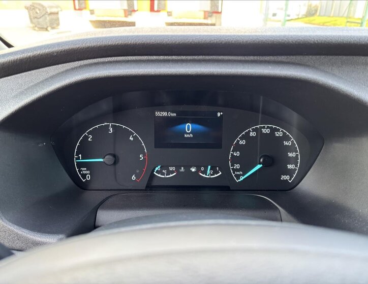 Ford Transit Skříň 2,0 l 96 kw